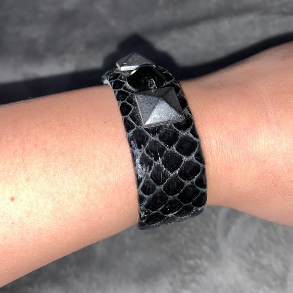 Ted Rossi Black Python Crystal Pyramid Cuff - Picture 6 of 7